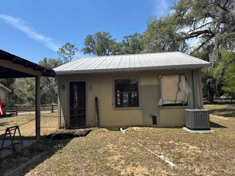roof repair in Dade City, Florida