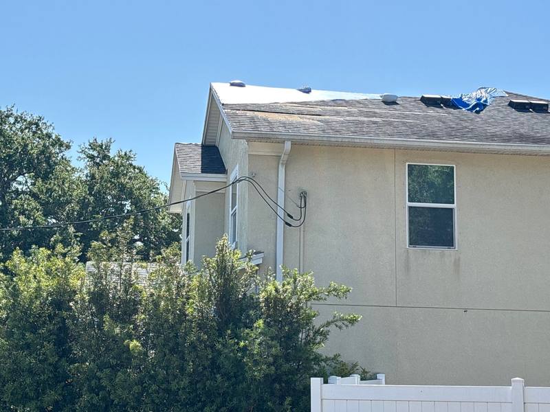 residential shingle roof replacement by Hloska Roofing in Tampa