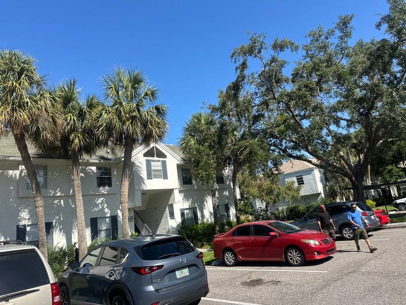 completed roofing project in St. Petersburg FL