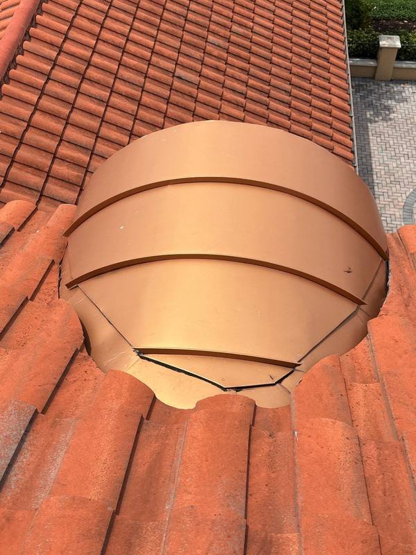 residential shingle roof replacement by Hloska Roofing in Palm Harbor