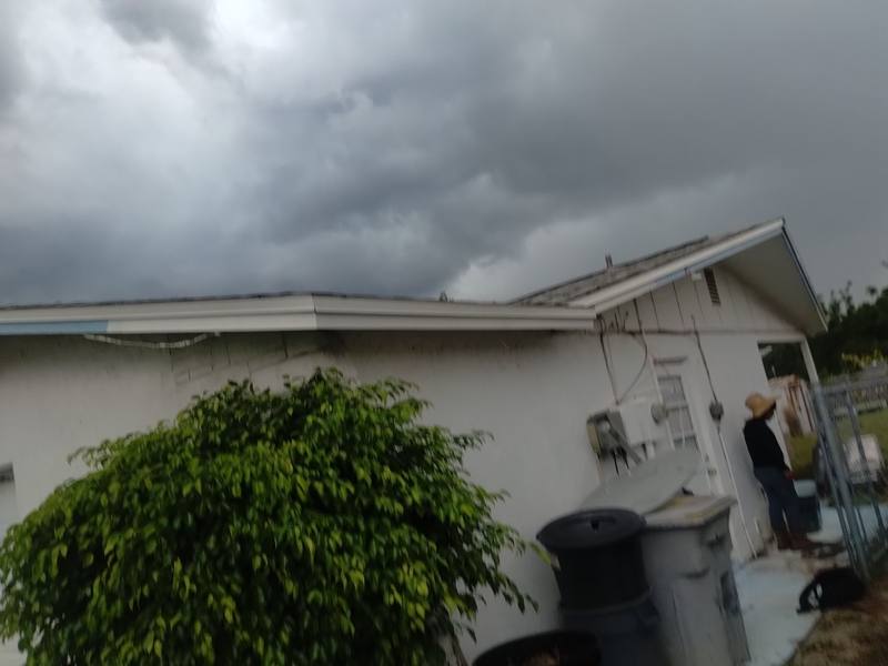 roofing project near Skyland Drive in Holiday
