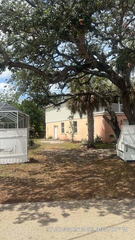 roof repair in Tampa, Florida