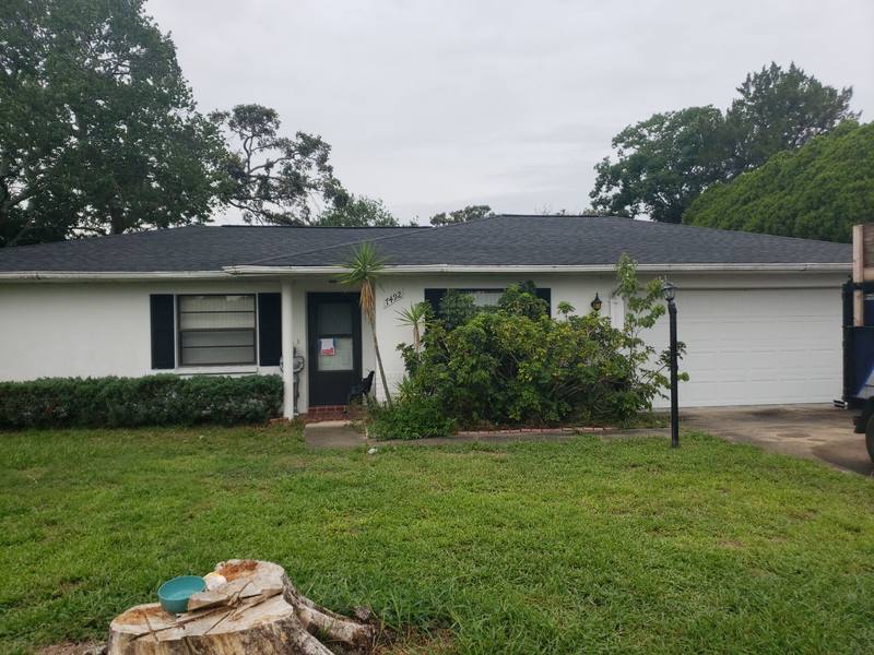completed roofing project in Spring Hill FL
