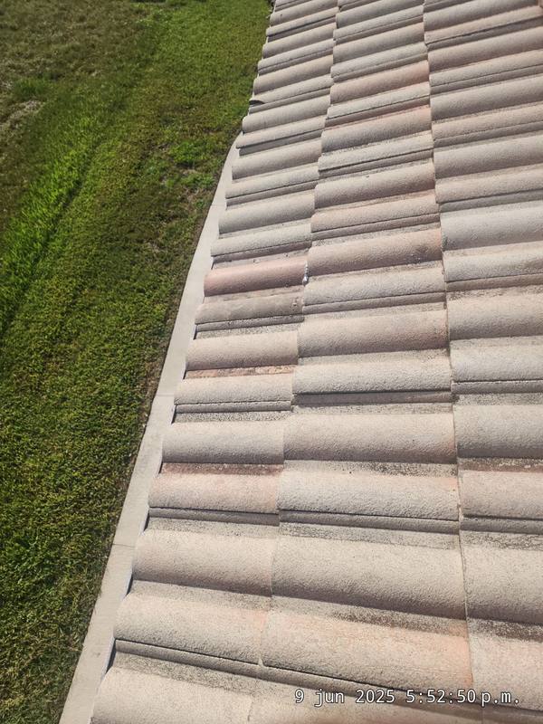 roofing project near Willow Brook Court in Hudson
