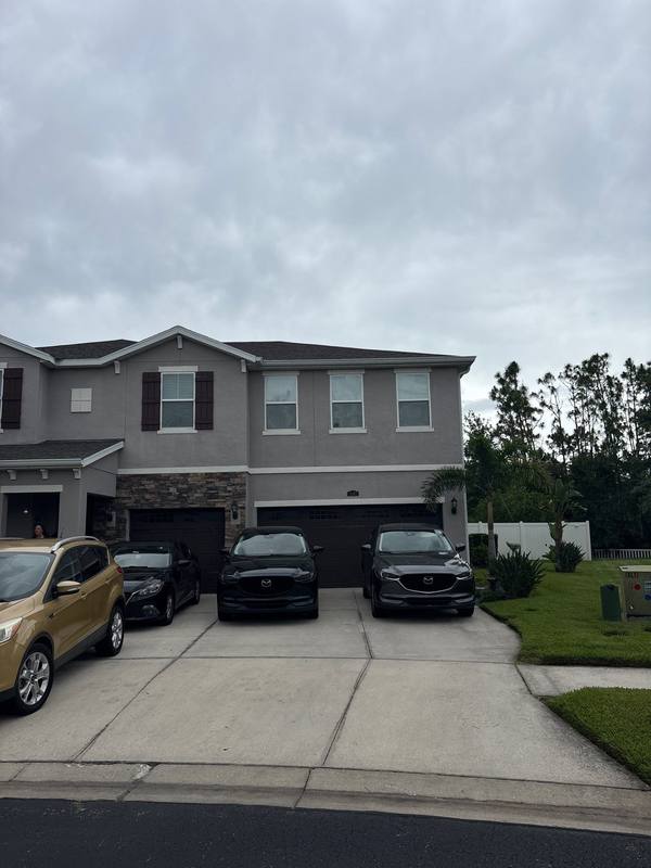 roof replacement in Wesley Chapel, Florida