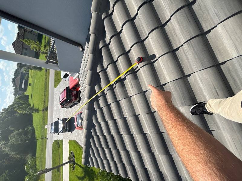 roof repair in Lutz, Florida