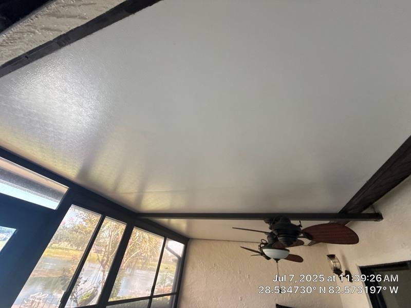 completed roofing project in Weeki Wachee FL
