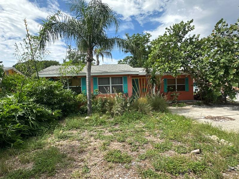 shingle roof replacement in St. Petersburg, Florida