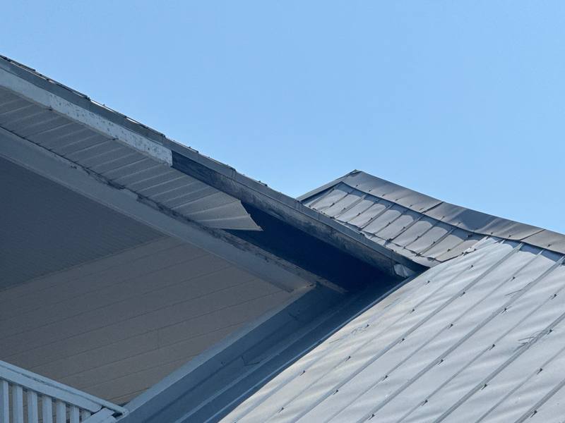 metal roof replacement in St. Petersburg, Florida