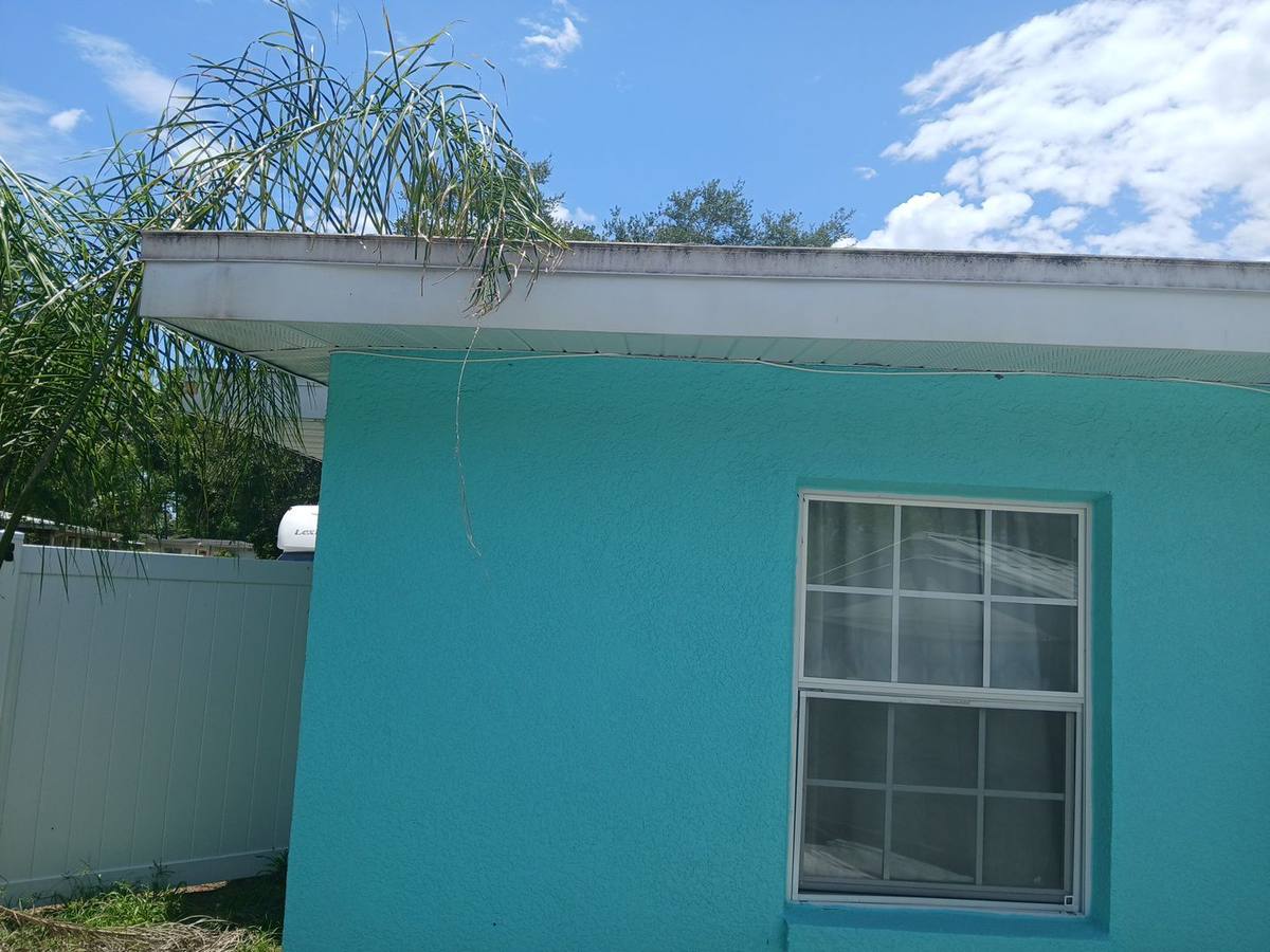 shingle roof replacement in St. Petersburg, Florida