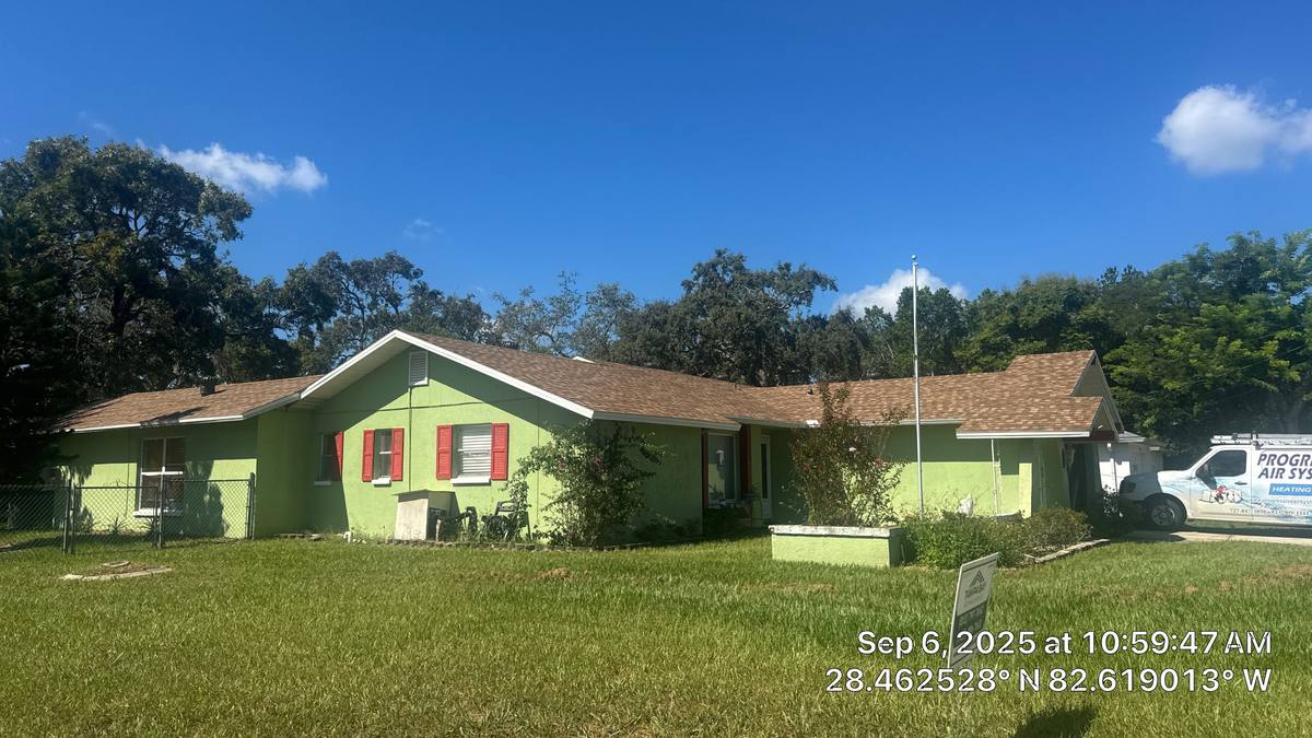 shingle roof replacement in Spring Hill, Florida
