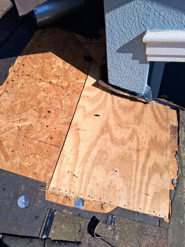 roofing project near Eagle Chase Way in New Port Richey