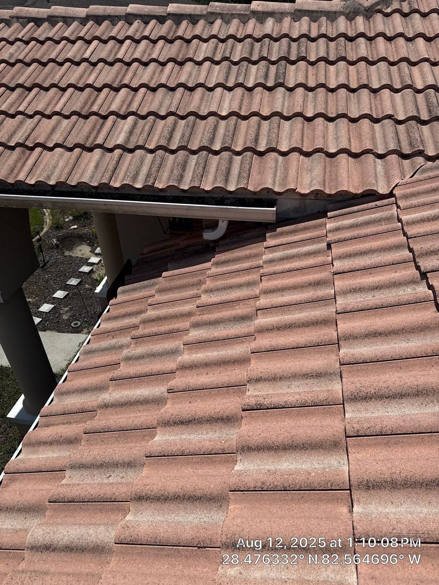 tile roof replacement in Spring Hill, Florida