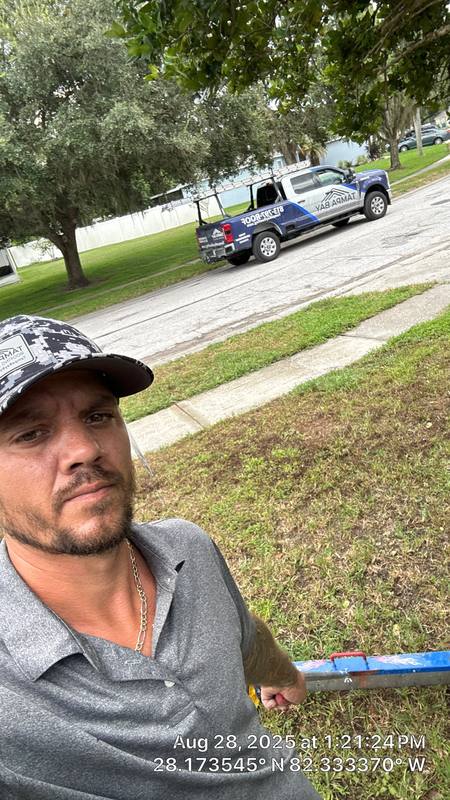 residential shingle roof replacement by Hloska Roofing in Wesley Chapel