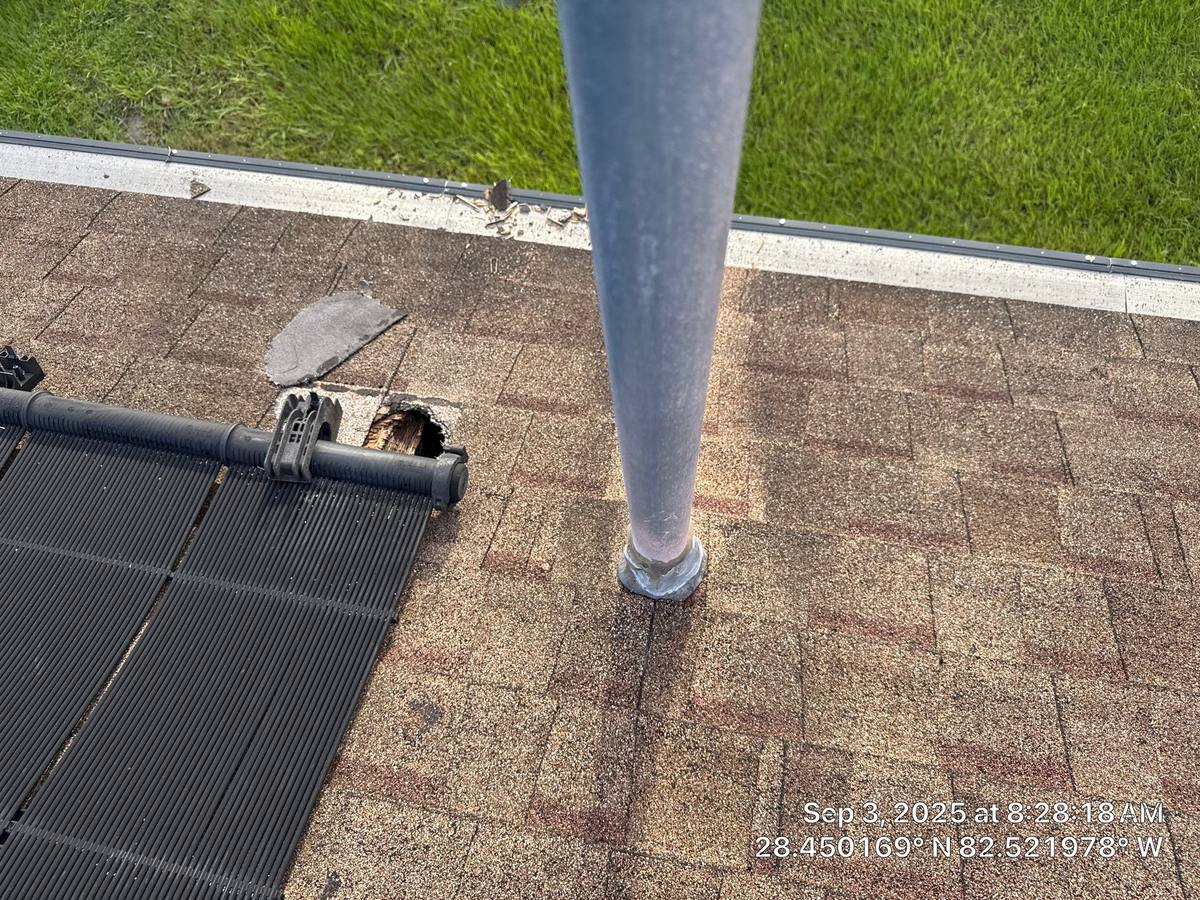 shingle roof replacement in Spring Hill, Florida