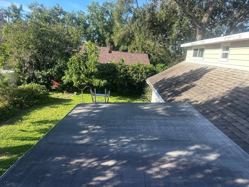 residential shingle roof replacement by Hloska Roofing in Tampa