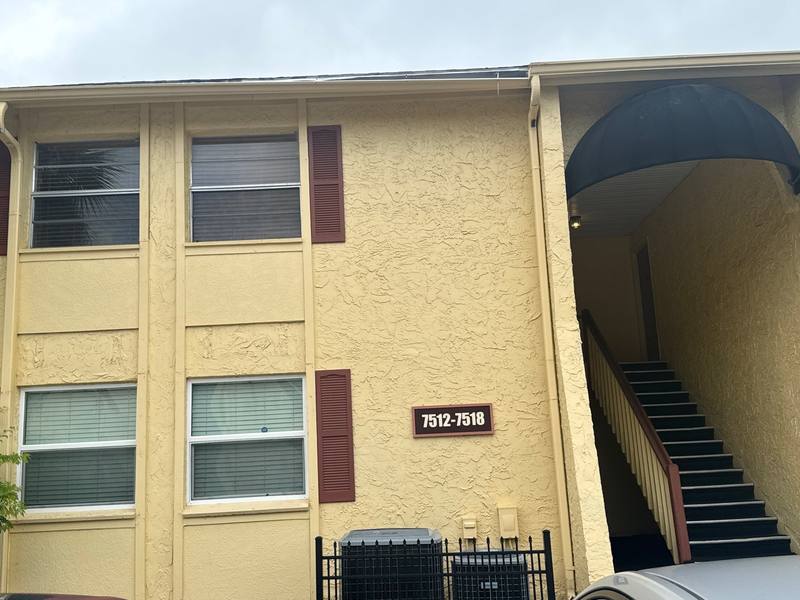 residential shingle roof replacement by Hloska Roofing in Tampa