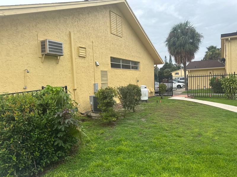 completed roofing project in Tampa FL
