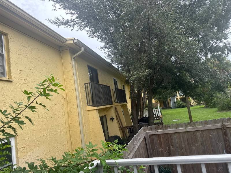 residential roof replacement by Hloska Roofing in Tampa