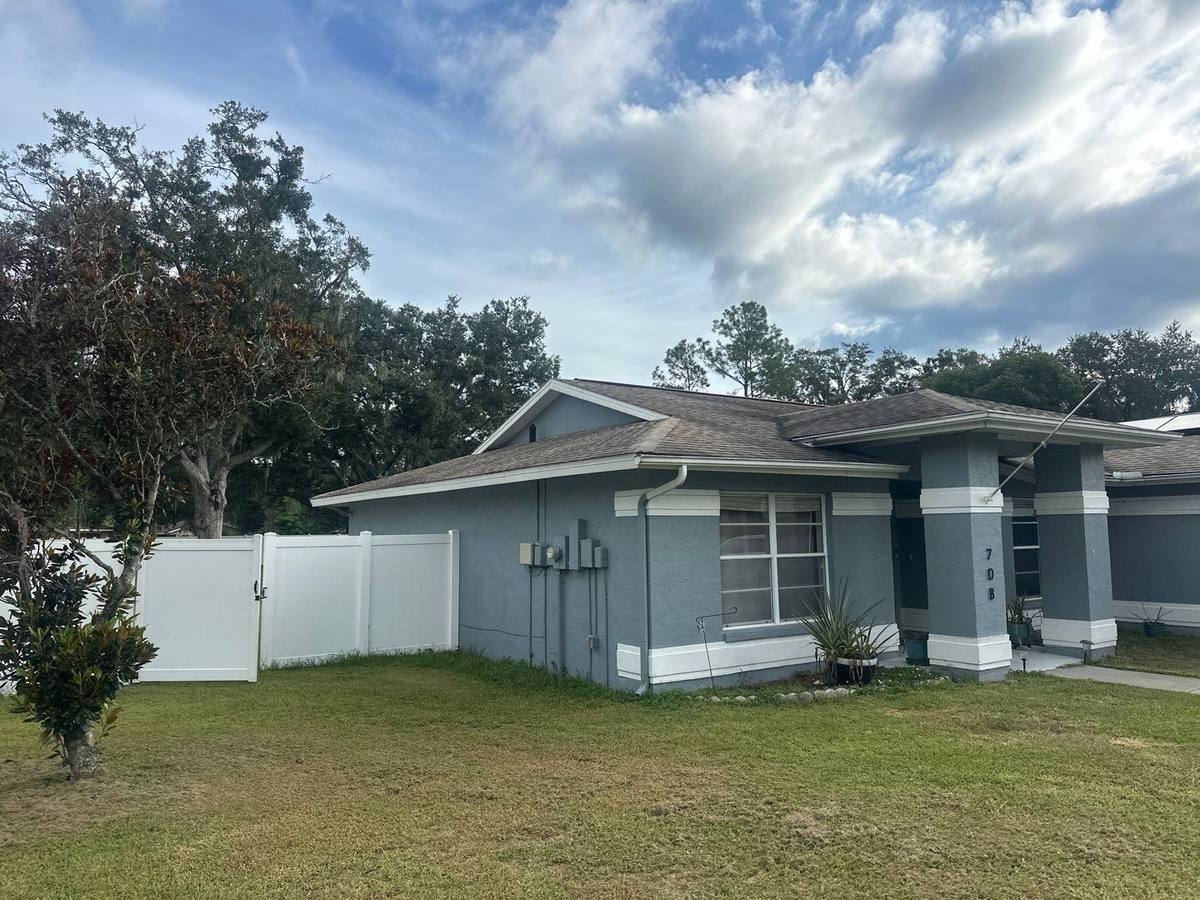 shingle roof replacement in Lutz, Florida
