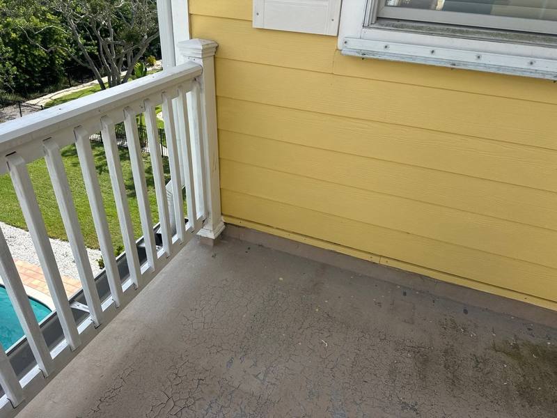 completed roofing project in Crystal Beach FL
