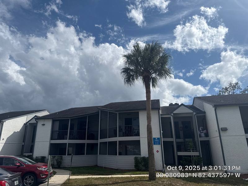 completed roofing project in Lutz FL