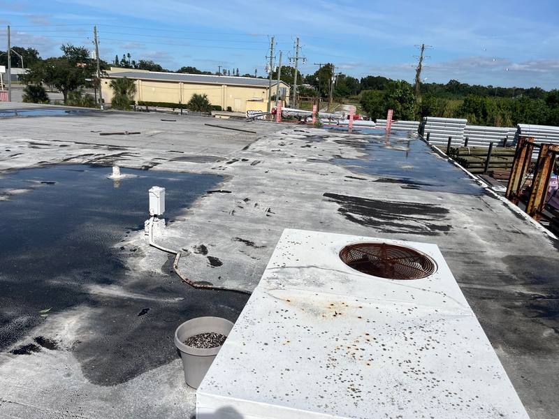 residential roof replacement by Hloska Roofing in Sarasota
