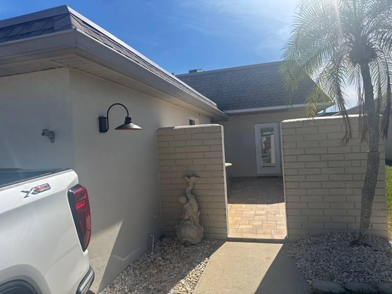 residential roof replacement by Hloska Roofing in St Petersburg