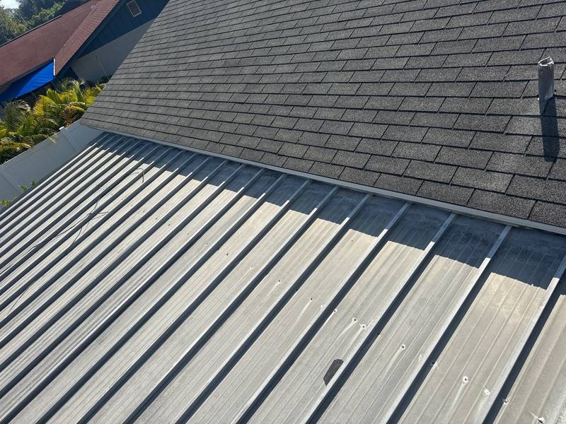 residential roof replacement by Hloska Roofing in Tampa