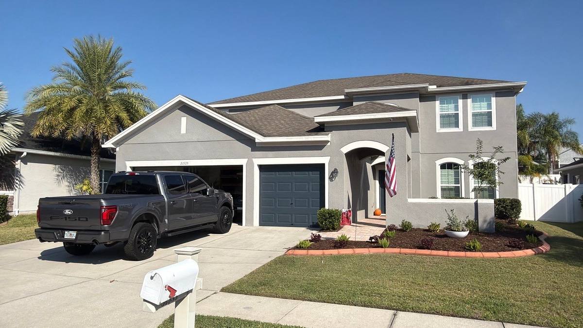 roof replacement in Wesley Chapel, Florida