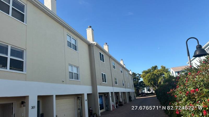 residential roof replacement by Hloska Roofing in St Pete