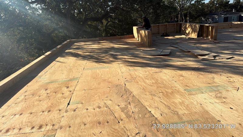 roofing project near W Estrella St in Tampa