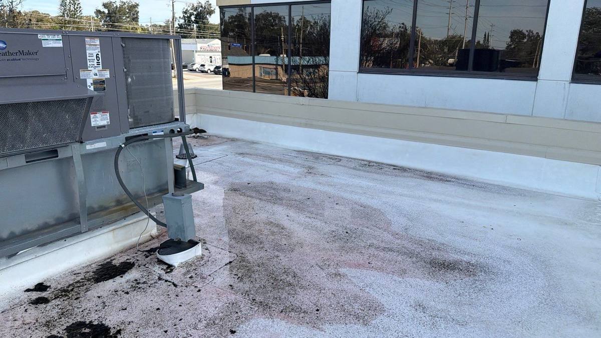 roof replacement in Largo, Florida