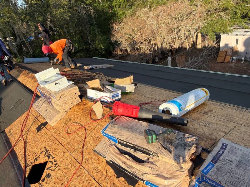 shingle roof replacement in Weeki Wachee, Florida