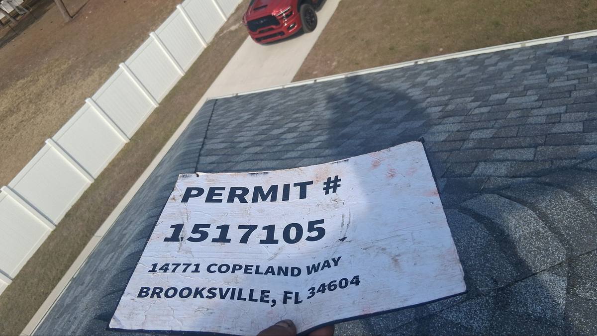 shingle roof replacement in Brooksville, Florida