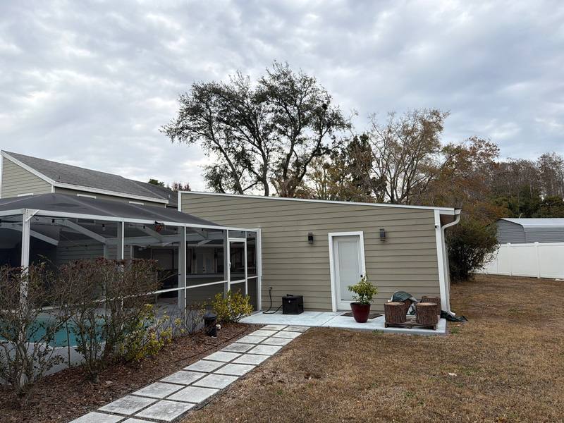 roofing project near Lambro Pl in Tampa