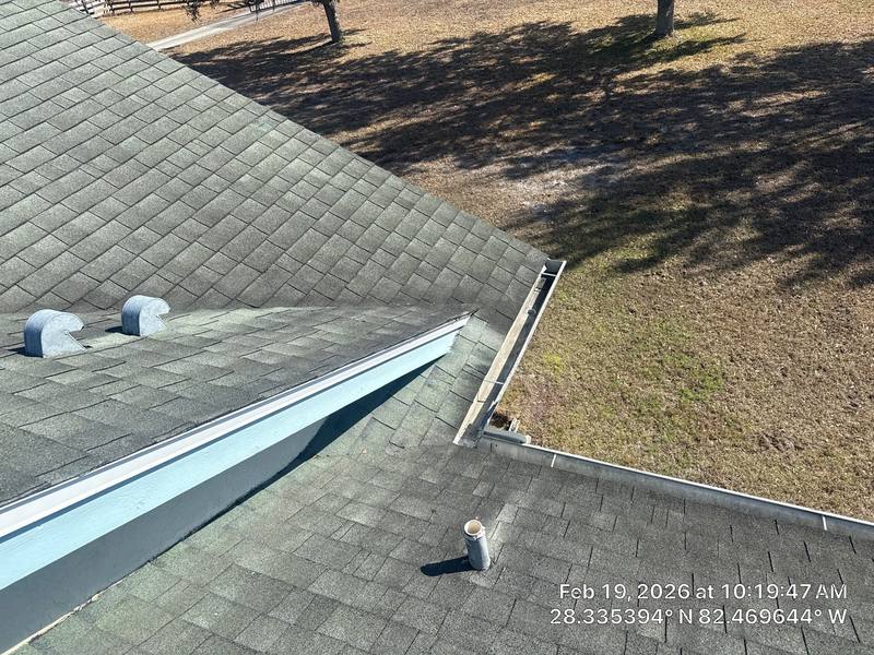 shingle roof replacement in Spring Hill, Florida