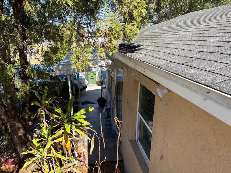 completed roofing project in Tampa FL