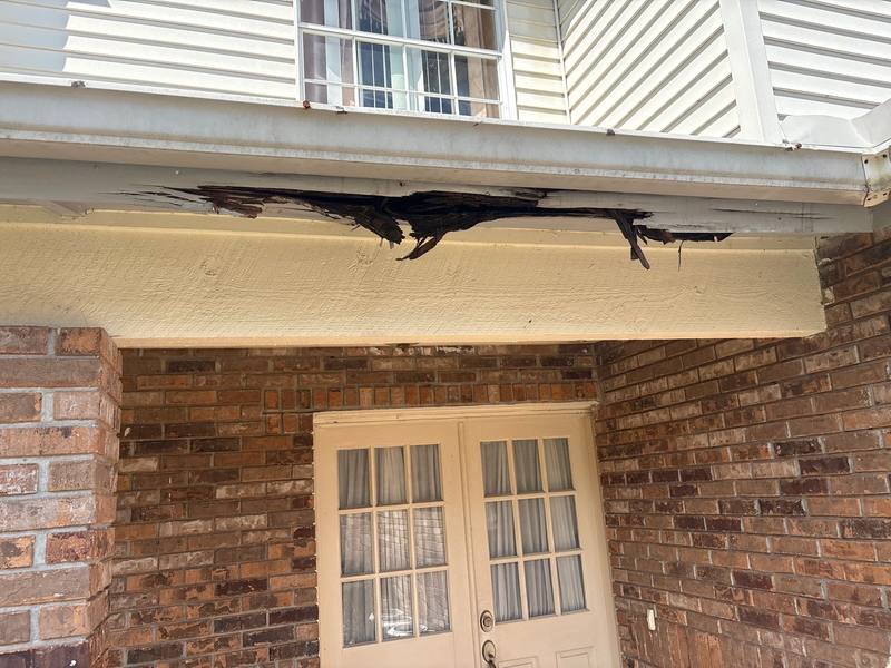 residential shingle roof replacement by Hloska Roofing in Orlando