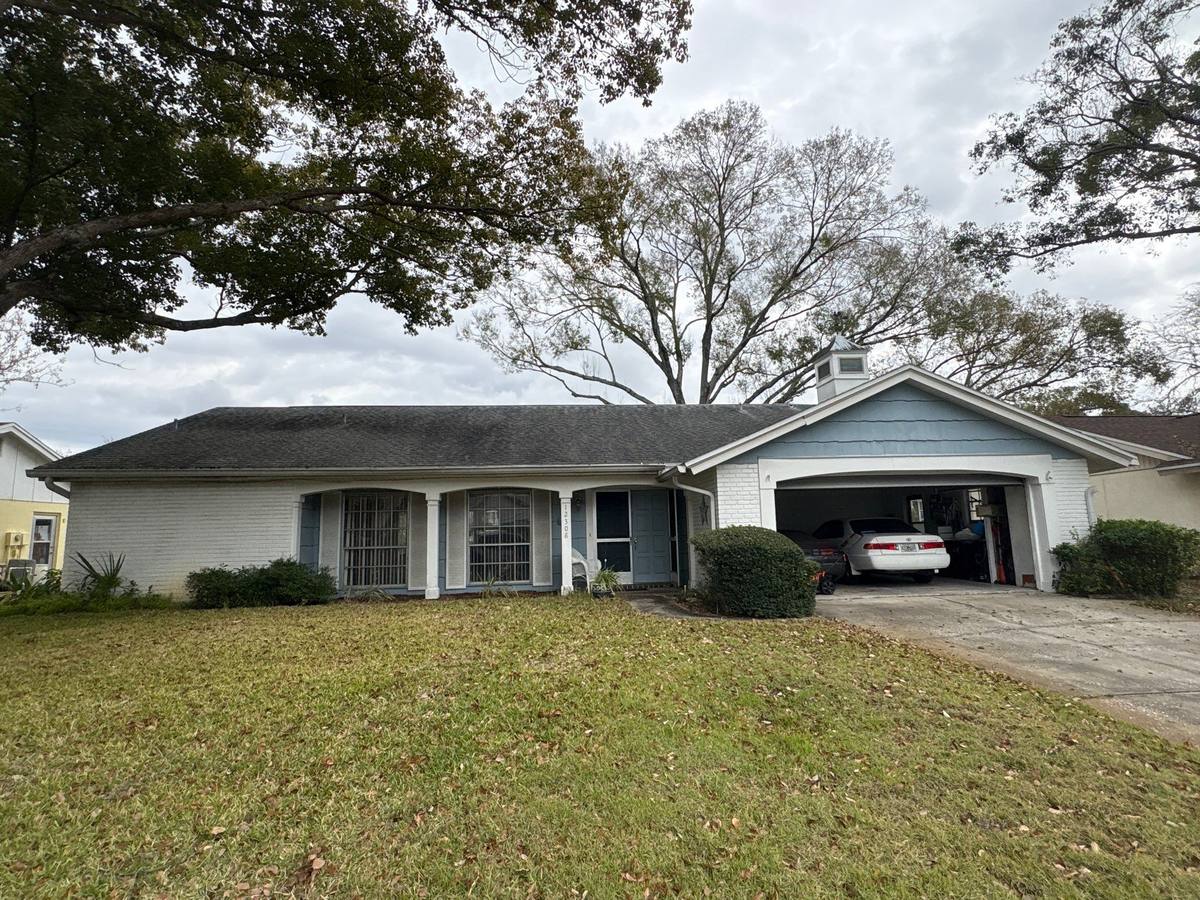 shingle roof replacement in Hudson, Florida