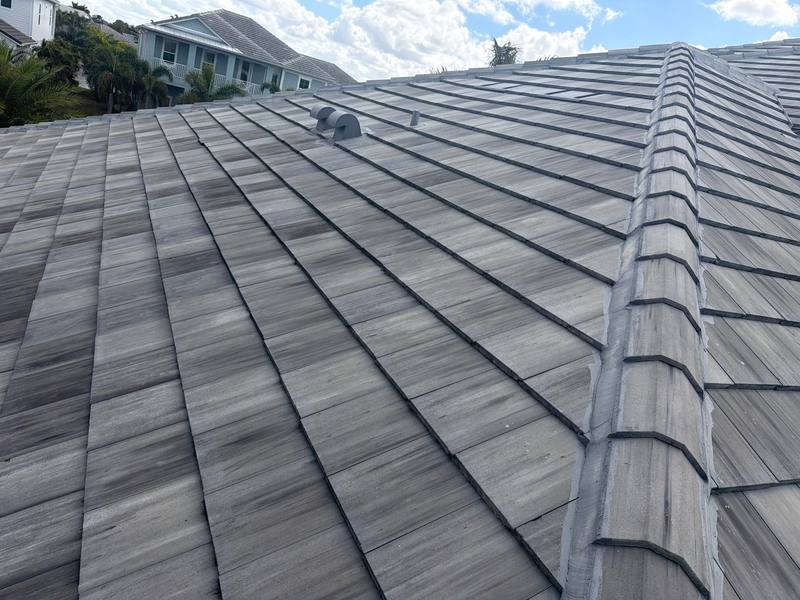 completed roofing project in Apollo Beach FL