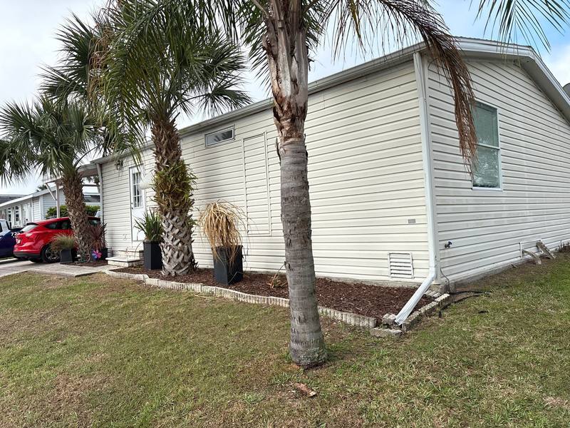 shingle roof replacement in Dade City, Florida